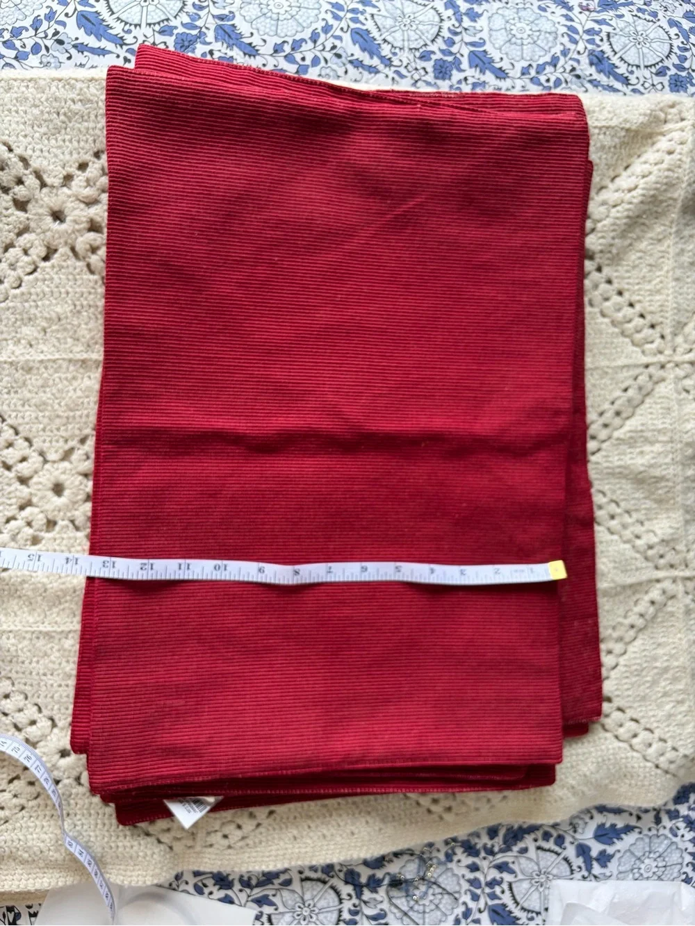 Pier 1 placemats - vintage set of 9 cranberry placemats see pics